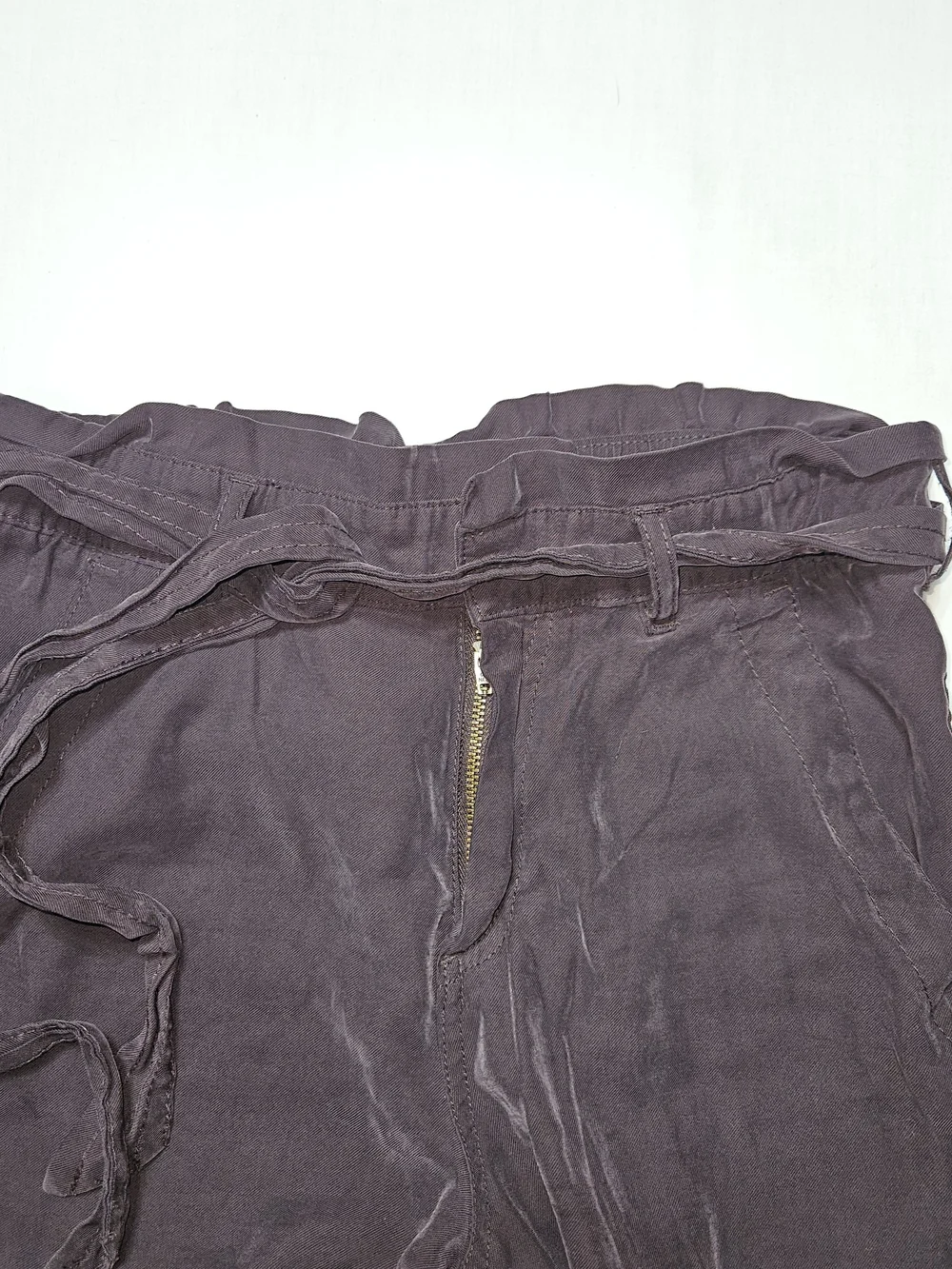 Old Navy Paperbag Waist Tie Front Cropped Pants Size XS Dark Purple Plum
